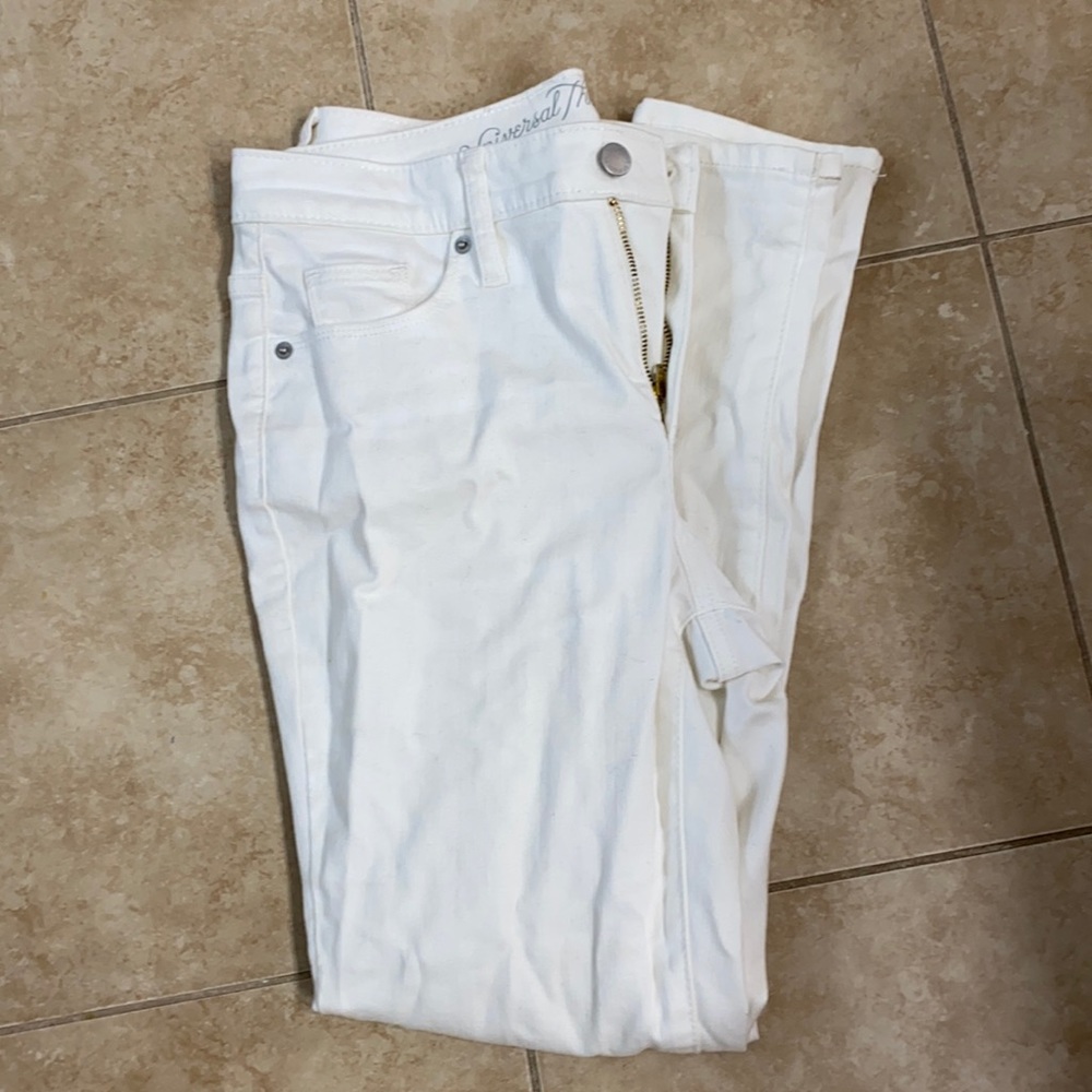 Universal Thread White High Rise Skinny Crop pants size 4